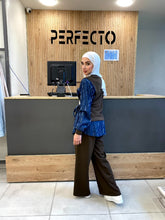 Suit blend jeans with belt
